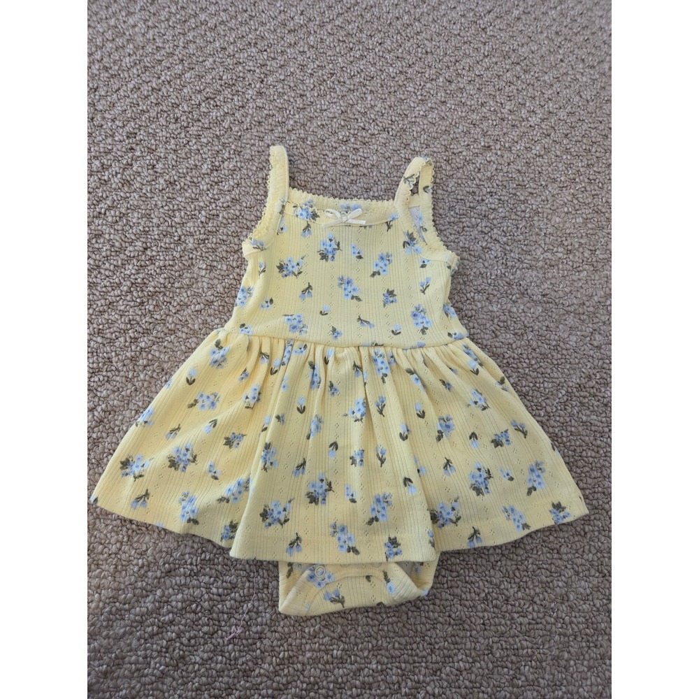 Old navy baby girl romper 6-12 mos